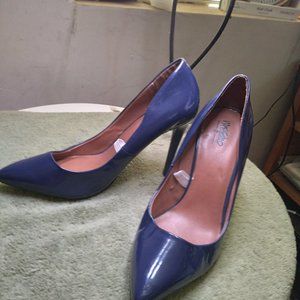 Wossiuo blue pumps high gloss